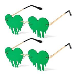 Green Heart Glasses 💚